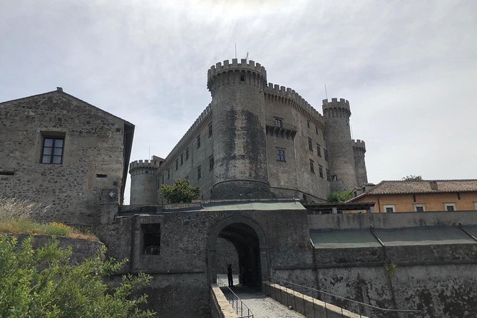 Roman countryside & Lakes Day Tour - Exploring Frascati’s Medieval Villas and White Wines