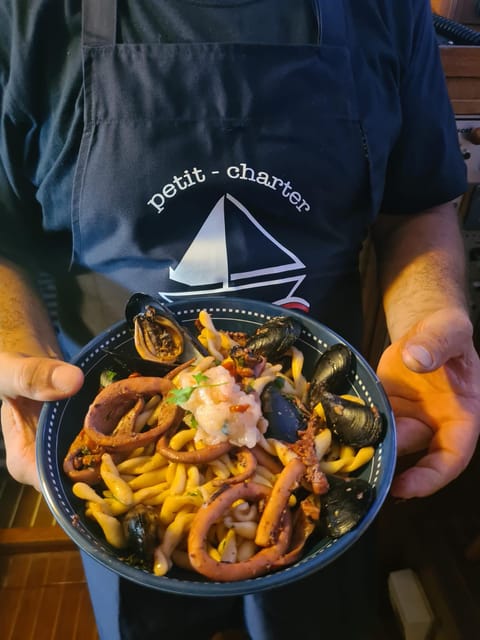 Romantic Dinner - Starting Point and Meeting Details in Barcelona’s Port