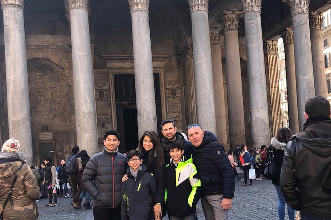 Rome by Night (2hrs) private and customizable tour - Comfortable Transportation in a Private Minivan