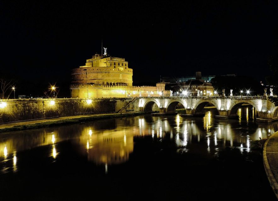 Rome: Castel Sant'Angelo Tour With Skip-the-line Access - How the Tour Combines History and Art at Castel SantAngelo