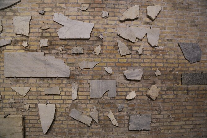 Rome: Domitilla Catacombs and St. Clemente Underground - Explore the Domitilla Catacombs and Their Artistic Treasures