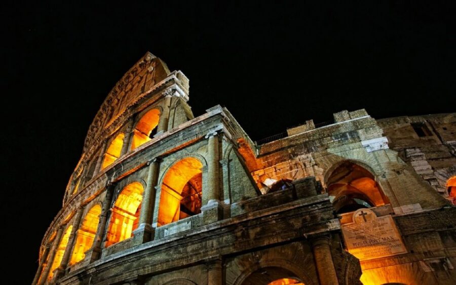 Rome: Hop on Hop Off Bus & Colosseum Guided Tour - The Highlights: Exploring Ancient Rome with a Professional Guide