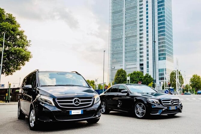 Rome Hotel to Fiumicino FCO Airport: Private Transfer - Meeting Point at Leonardo da Vinci International Airport