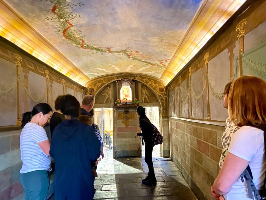 Rome: Jewish Quarter and Campo de' Fiori Street Food Tour - Starting at Campo de Fiori: A Central Hub for Food and Culture