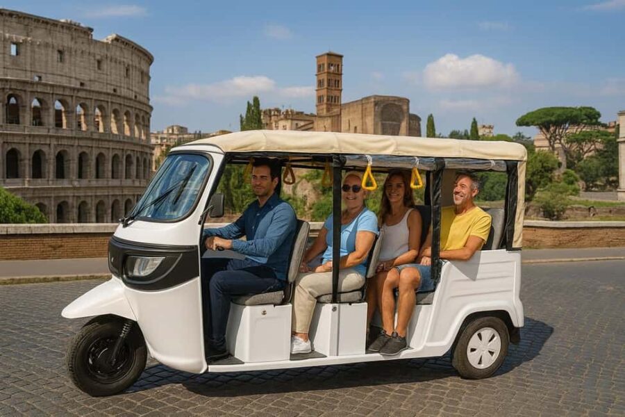 Rome: Photography service with Electric tuk tuk - Discovering Rome’s Famous Landmarks from the Streets