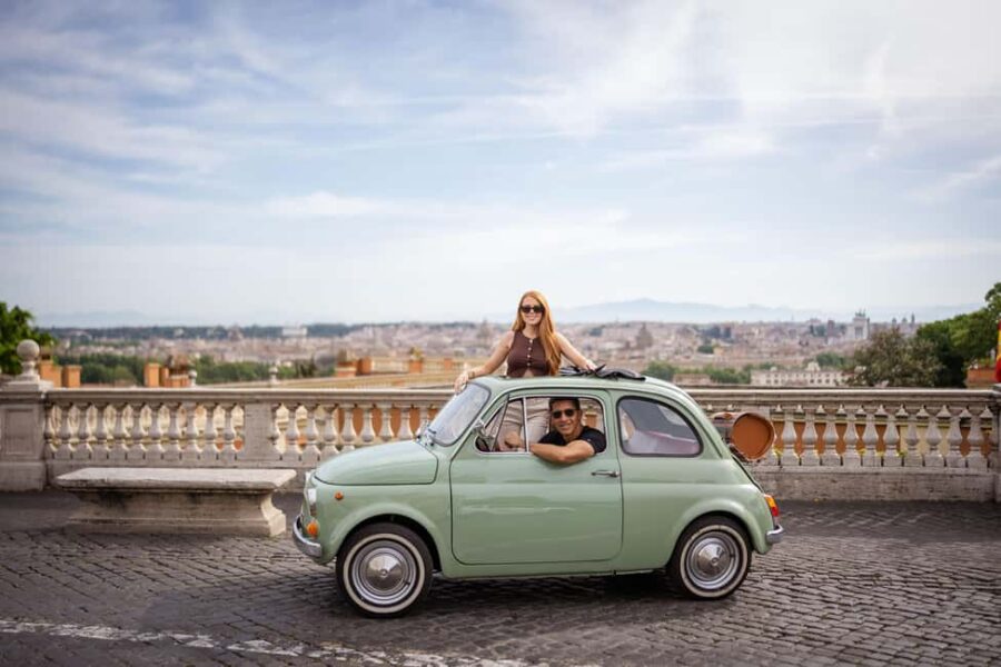 Rome: Photoshoot Service with Vintage Fiat 500 - Driving Through Rome’s Historic Landmarks in a Classic Fiat 500