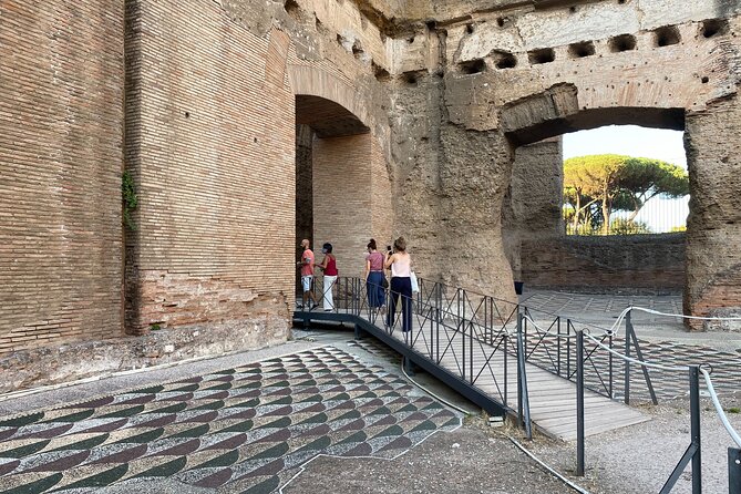 Rome: Small-Group Tour of Caracalla Baths and Circus Maximus - Discovering the Caracalla Baths’ Architectural Grandeur