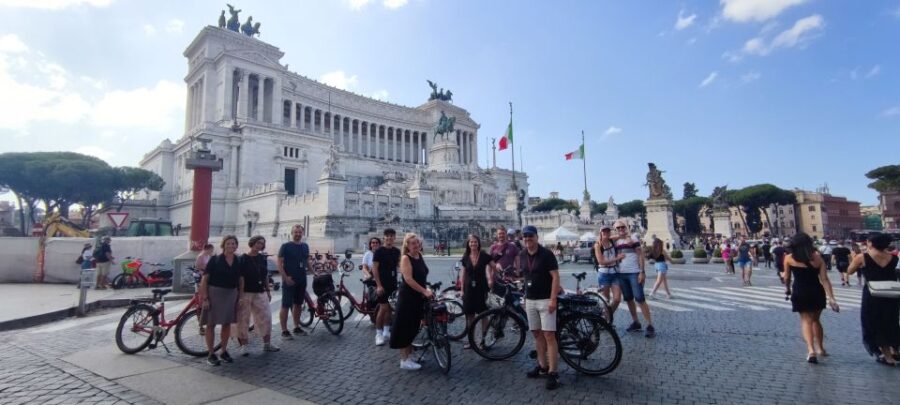 Rome: Standard or E-Bike Highlights Guided Tour - Key Points