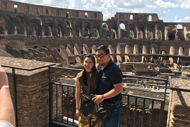Rome Tour with Driver: Colosseum and Vatican Museums - Exploring Rome’s Ancient Heart: The Roman Forum and Piazza Venezia