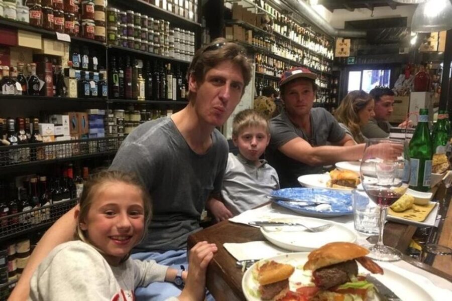 Rome: Trastevere and Jewish Ghetto Walking Tour - Pass by the Pantheon and Other Architectural Landmarks