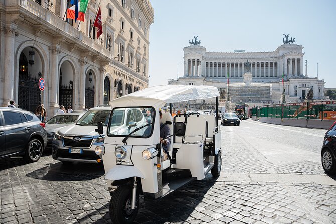 Rome Tuk-tuk Tour with Hotel Pickup and Prosecco - Ride in Silence and Comfort on an Electric Tuk-tuk