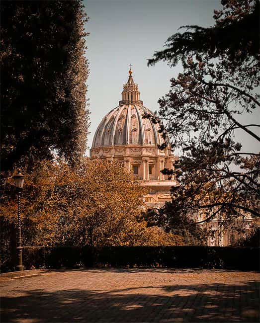 Rome: Vatican Museums & Sistine Chapel Evening Guided Tour - The Charm of Visiting Vatican Museums in the Evening
