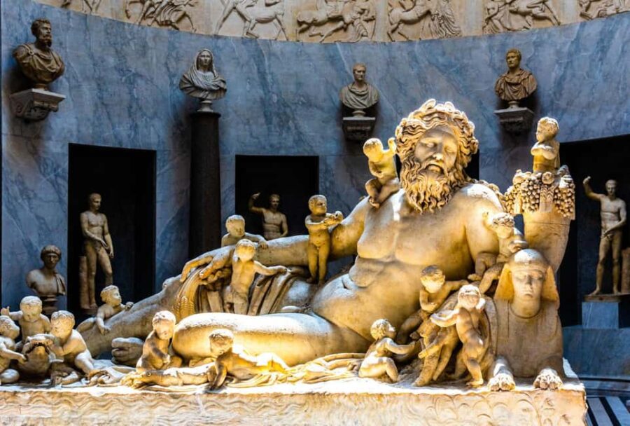 Rome: Vatican, Sistine Chapel & St. Peters' Tour & Aperitivo - Exploring the Vatican Museums: Artworks and Galleries