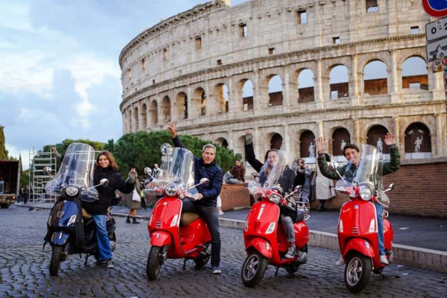 Rome: Vespa Adventure with Pick Up and Drop Off - Starting Point and Easy Access in Romes City Center