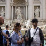 Rome Walking Tour: Pantheon, Trevi, Navona & Hidden Gems - The Trevi Fountain: Rome’s Iconic Water Feature