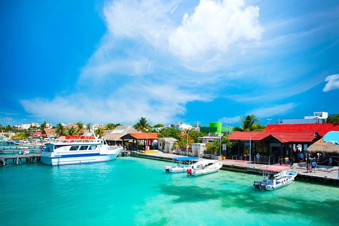 Round Trip Ferry to Isla Mujeres from Cancun - Onboard Amenities and Facilities