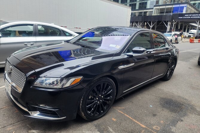 Round Trip JFK Airport Transfer - How SALAM LIMO NYC Handles JFK Airport Arrival and Departure