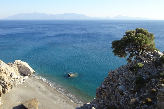 Roundtrip Minivan Transfer to Therma Natural Spa Beach - Visiting Therma Beach: What You Can Expect