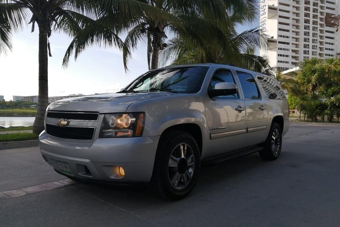 Roundtrip Private AC Airport Transfer to Tulum - Easy and Stress-Free Airport Arrival with Meet-and-Greet