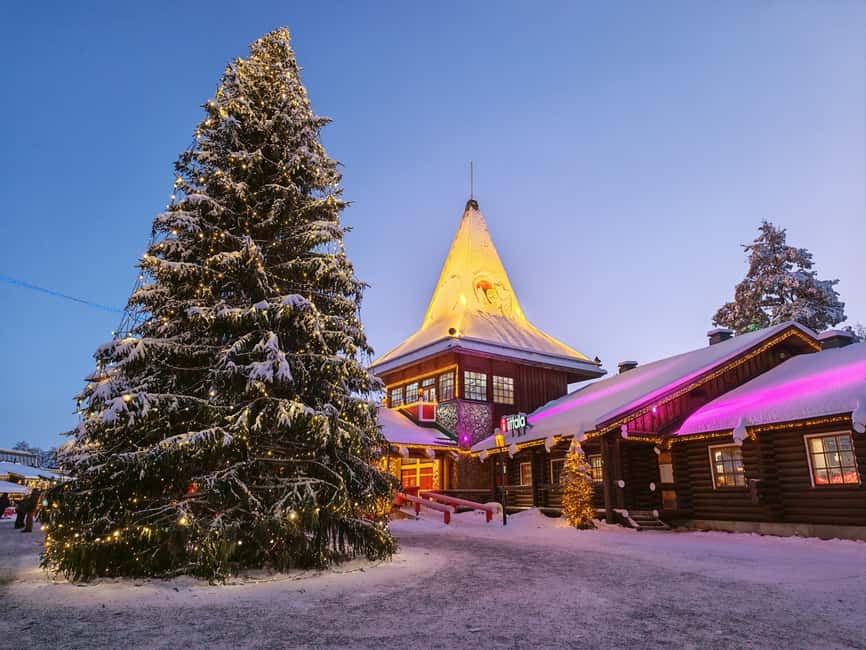 Rovaniemi: Santa Village, Snowman World & Husky Sledge Ride - Snowman World: Ice Art and Snow Activities