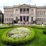Royal Istanbul: Dolmabahce & Yildiz Palaces Entry Tickets - Entering Dolmabahçe Palace: European and Ottoman Splendor