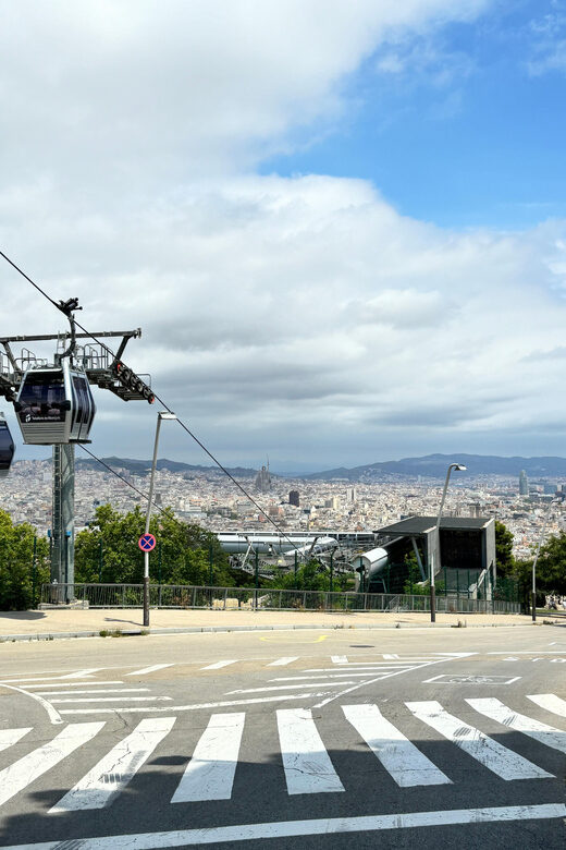 Running Tour in Barcelona: Keep Training, Keep Exploring - Scenic Routes through Montjuïc Gardens and Trails