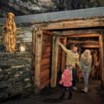 Saalfeld: Familienführung im Schaubergwerk Feengrotten - The Colorful World of the Fairy Grottoes
