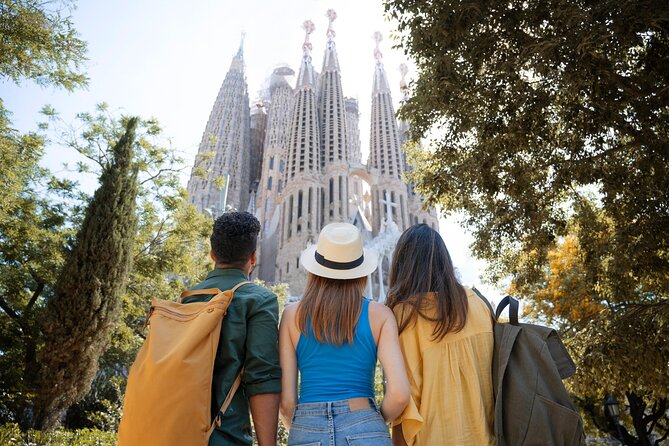 Sagrada Familia Private Guided Tour - Starting Point: Convenient and Central Meeting Location