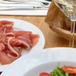 Sailing charter along the Maltese shoreline incl. Lunch and drinks - Starting from Senglea: Meeting at Cugó Gran Macina Grand Harbour