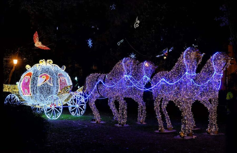 Salerno: Old town Walking Tour with Local Expert Guide - Exploring the Salerno Cathedral’s Magnificent Architecture