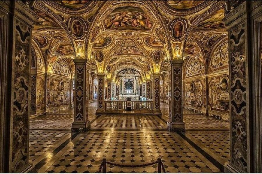 SALERNO WALKING TOUR - Starting at the Maritime Station, a Modern Architectural Marvel