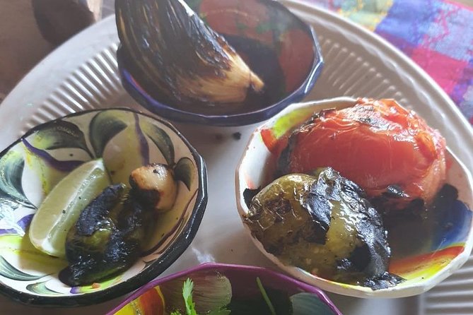 Salsa & Salsa cooking lessons + Beach day - La Chilangaloense: The Heart of the Cooking Experience