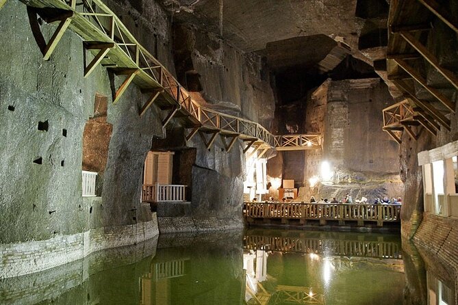 Salt Mine in Wieliczka guided tour with private transfer from Krakow - Inside the Wieliczka Salt Mine: An Underground World of Sculptures and Lakes