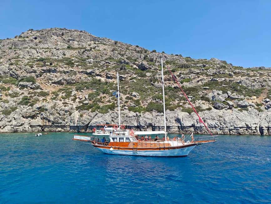 Sami: East Kefalonia Beaches Cruise adventure - Key Points