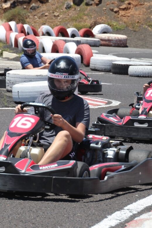 San Bartolome: Karting Sessions In 200cc Biz Karts - San Bartolome: Setting the Scene for Karting Fun