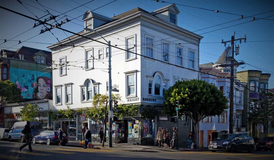 San Francisco: Haight-Ashbury Walking Tour - Visiting the Homes of Musical Legends