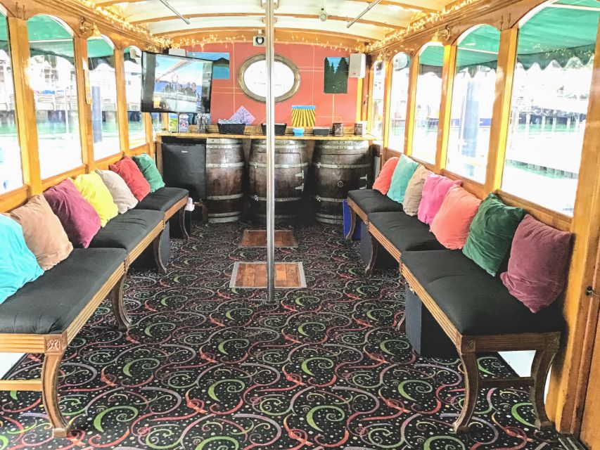 San Francisco: Wine Tasting on the Bay - Up Close and Personal: Views of the Golden Gate Bridge from the Water