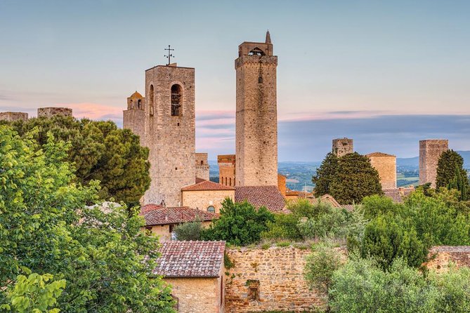 San Gimignano, Chianti, and Montalcino Day Trip from Siena - San Gimignano’s Medieval Skyline and Artisan Streets
