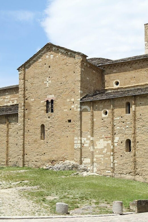 San Leo: Fortress Entry Ticket - Discovering the Charm of San Leo Village