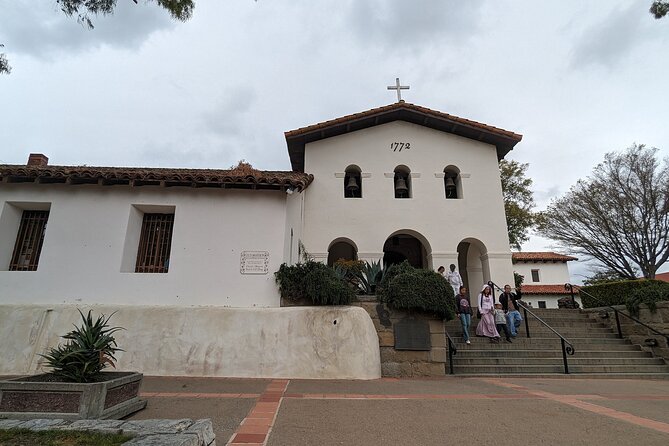 San Luis Obispo Scavenger Hunt Walking Tour and Game - Discovering San Luis Obispo’s Famous Landmarks