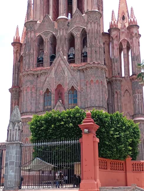 San Miguel de Allende Day Tour From Mexico City - Visiting the Sanctuary of Atotonilco