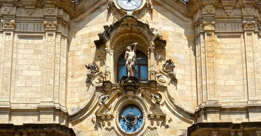 San Sebastián: Cultural Walking Tour - Authentic Insights with a Native Guide