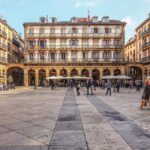 San Sebastian: Old Town Exploration Game and Tour - Architectural Gems and Religious Heritage