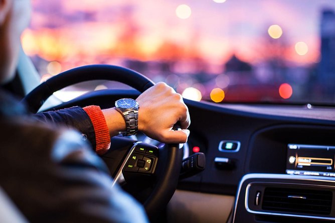 San Sebastian Private Arrival Transfer - Meet and Greet Included in Every Transfer