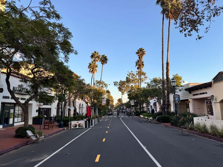 Santa Barbara: Downtown Food Tour with 5 Local Dishes - Santa Barbara’s Seafood Fusion Taco: A Unique Mexican-Indigenous Blend