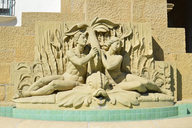 Santa Barbara Scavenger Hunt Walking Tour and Game - How the Interactive Clues Enhance the Experience