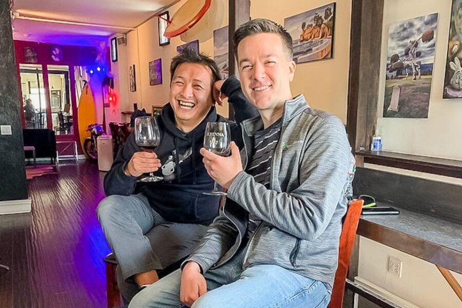 Santa Barbara: Wine, Chocolate and History Walking Tour - Tasting Boutique Wines at Local Wineries