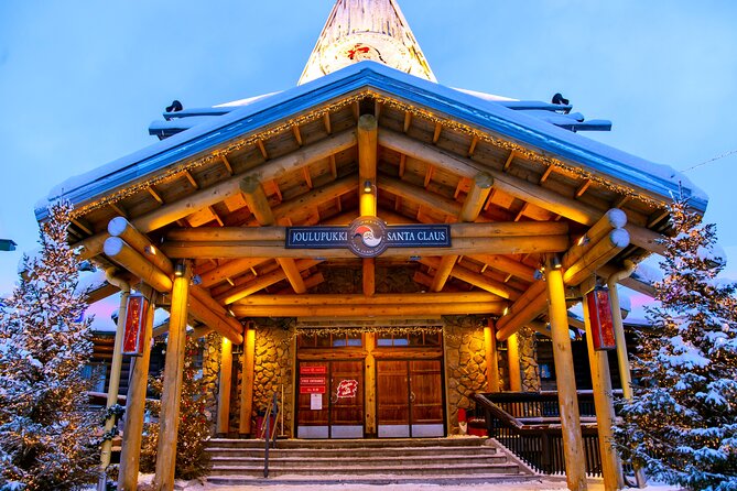 Santa Claus Village and Vikakongas Nature Reserve - Logistics and Group Size