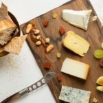 Santiago de Compostela: Cheese and Wine Tasting Experience - Santiago de Compostela: A Perfect Setting for a Gourmet Break