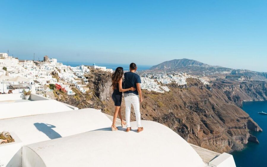 Santorini: Private Customizable Car Tour with a Local Guide - Exploring the Akrotiri Excavation Site